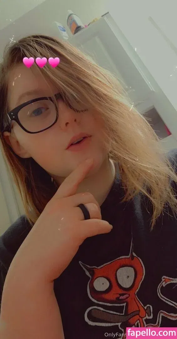 elizabethlily19 Onlyfans Photo Gallery 