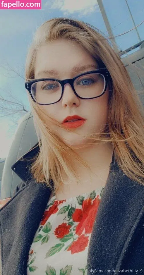 elizabethlily19 Onlyfans Photo Gallery 