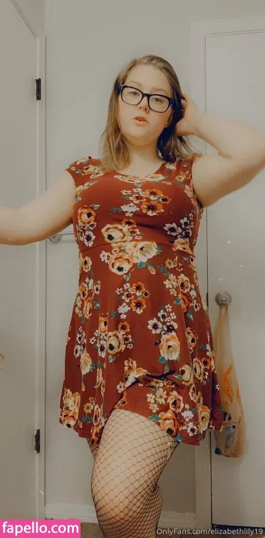 elizabethlily19 Onlyfans Photo Gallery 