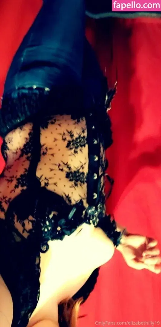 elizabethlily19 Onlyfans Photo Gallery 
