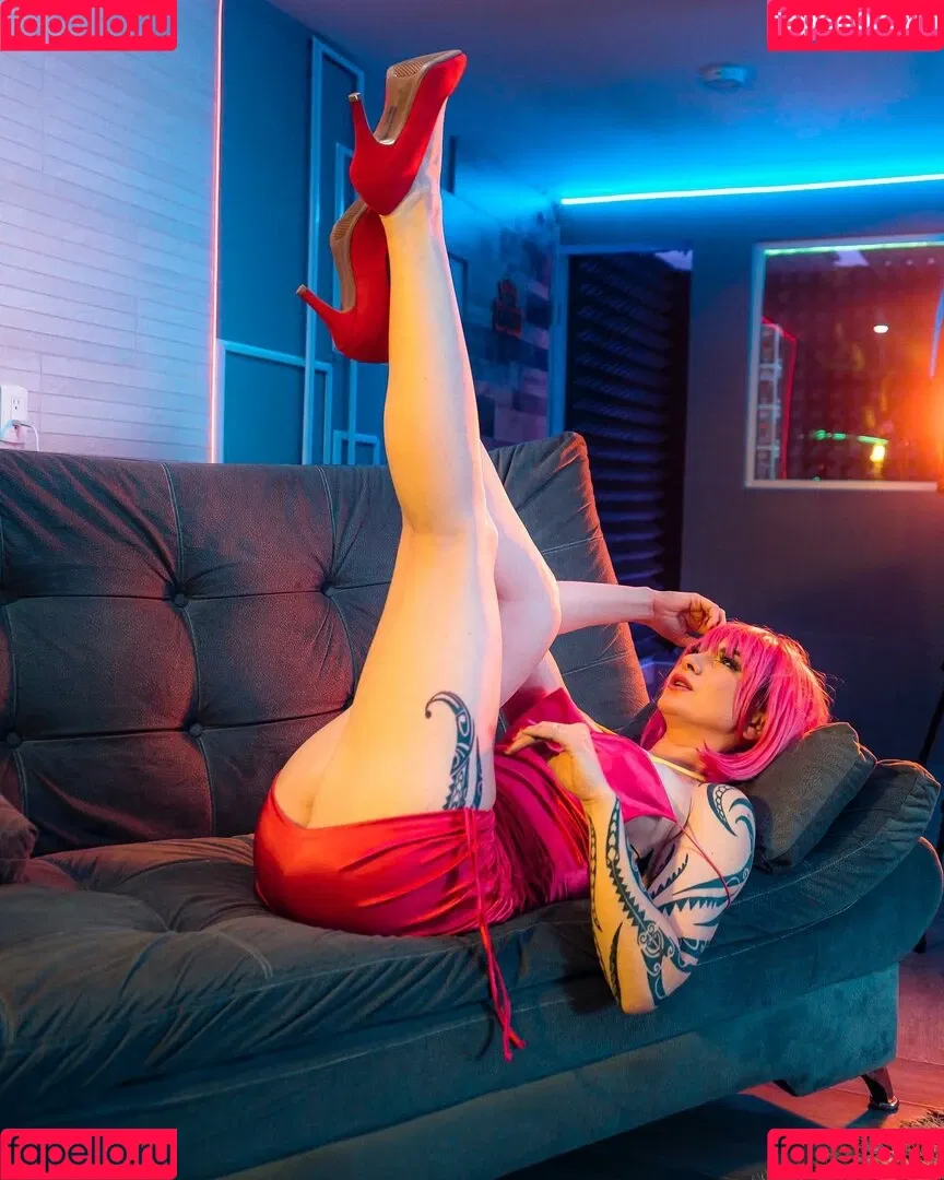 Ingrid Brans Onlyfans Photo Gallery 