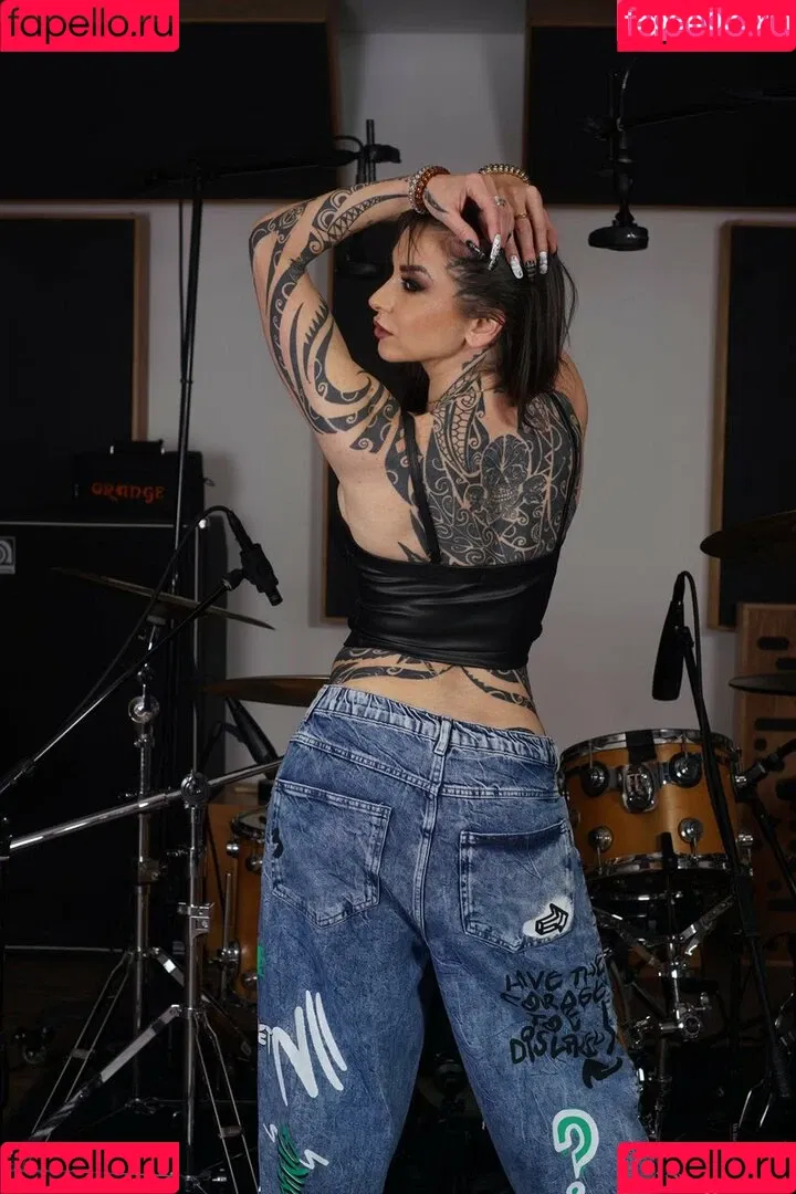 Ingrid Brans Onlyfans Photo Gallery 