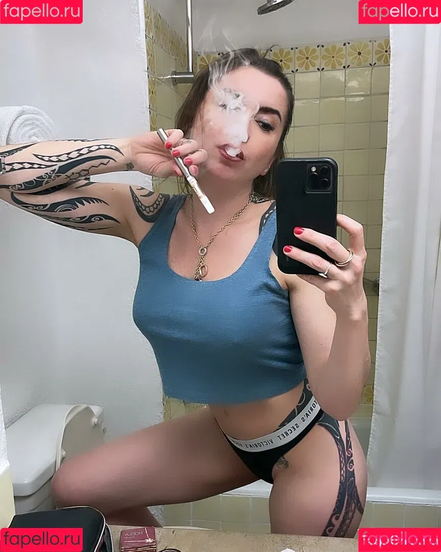 Ingrid Brans Onlyfans Photo Gallery 