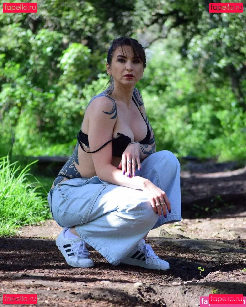 Ingrid Brans Onlyfans Photo Gallery 