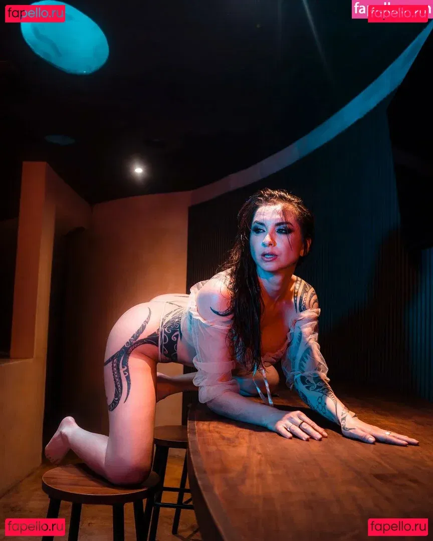 Ingrid Brans Onlyfans Photo Gallery 