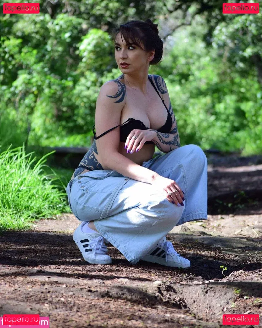 Ingrid Brans Onlyfans Photo Gallery 