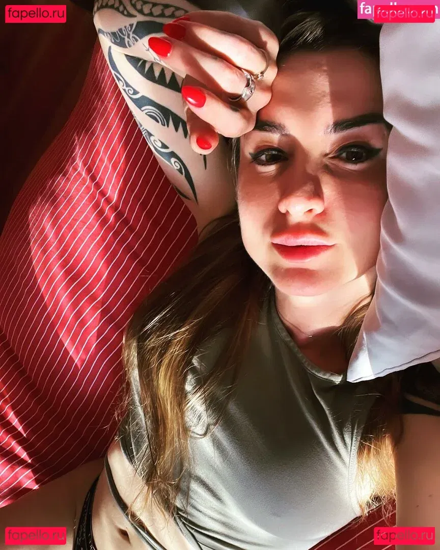 Ingrid Brans Onlyfans Photo Gallery 