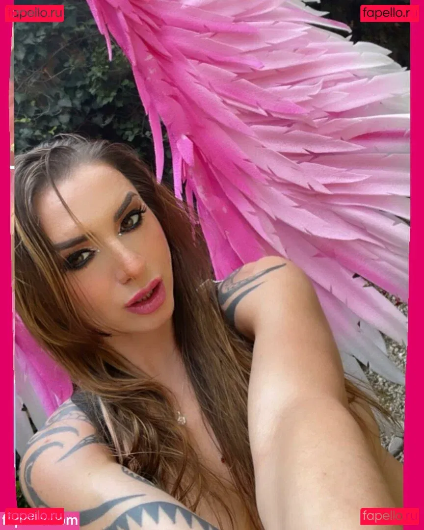 Ingrid Brans Onlyfans Photo Gallery 