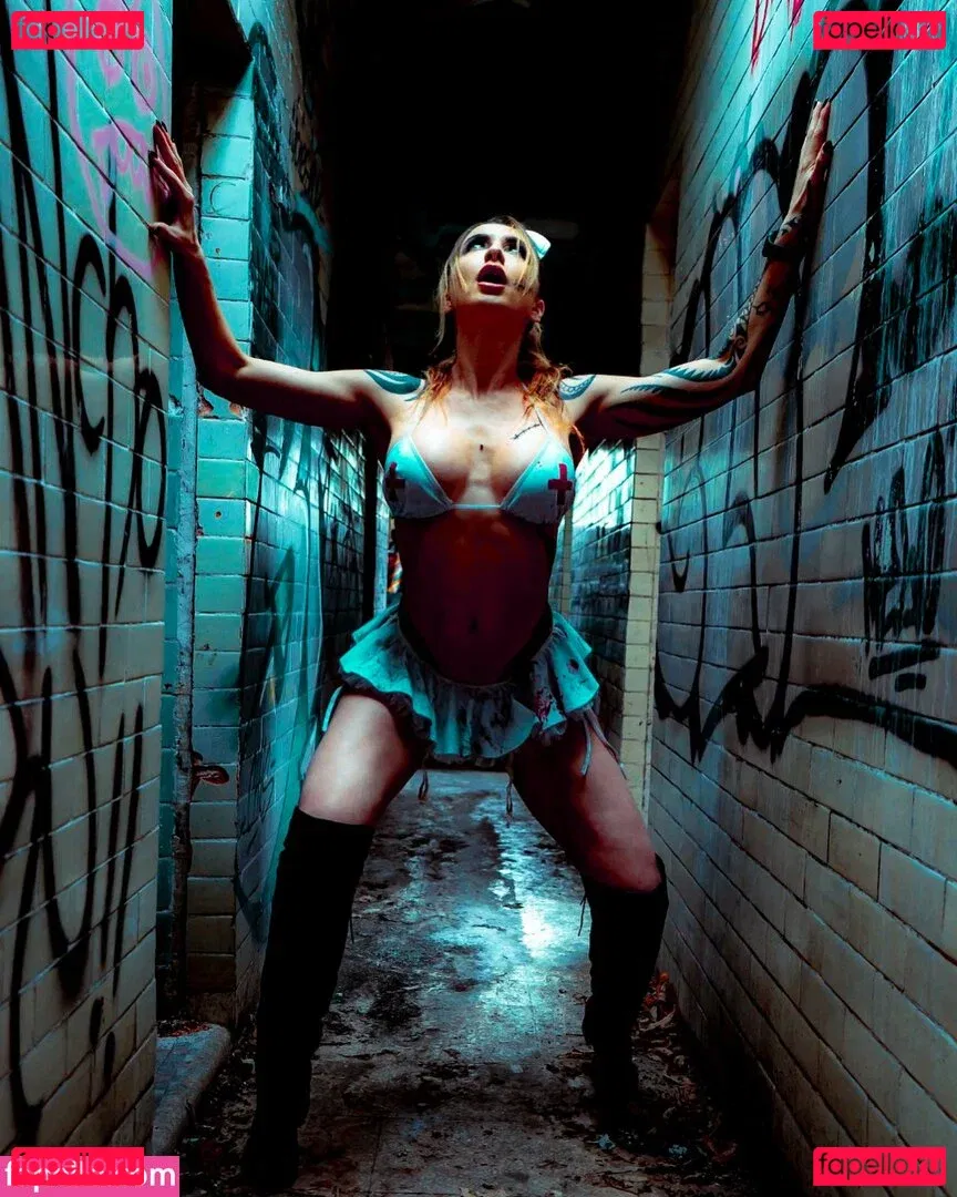 Ingrid Brans Onlyfans Photo Gallery 