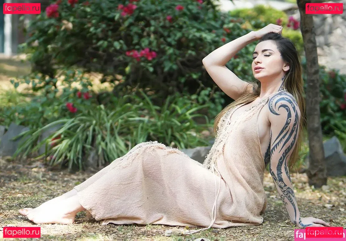 Ingrid Brans Onlyfans Photo Gallery 