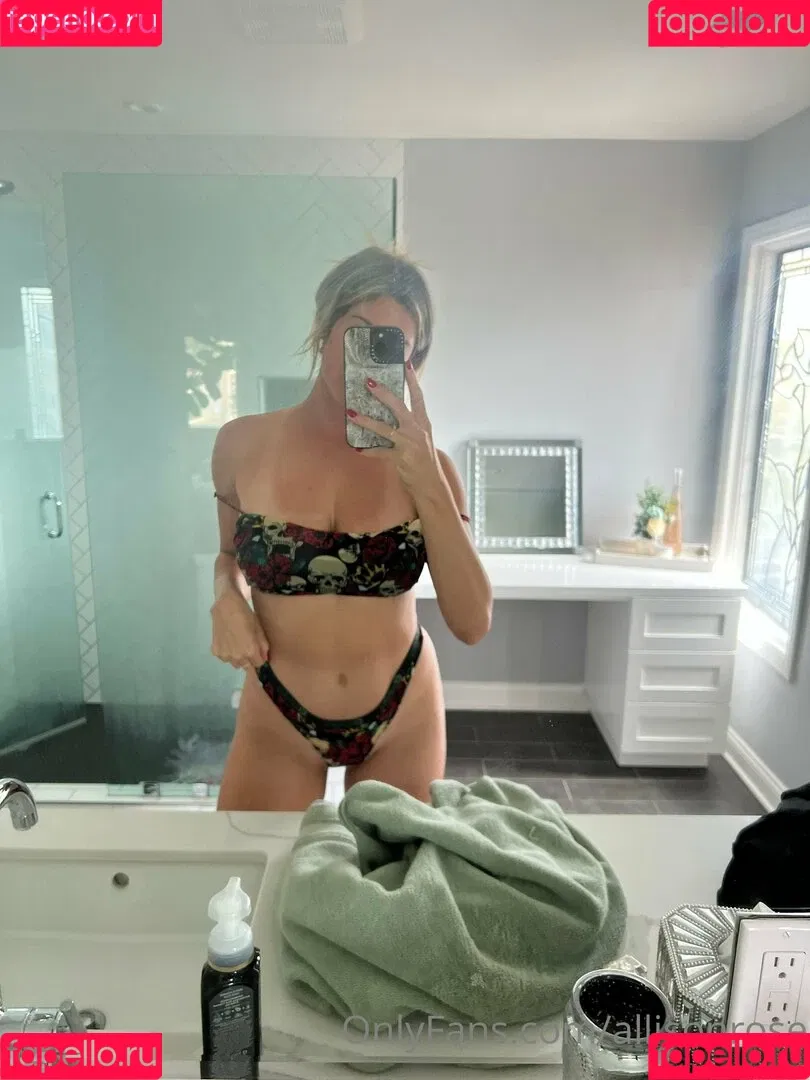 allisonrose Onlyfans Photo Gallery 