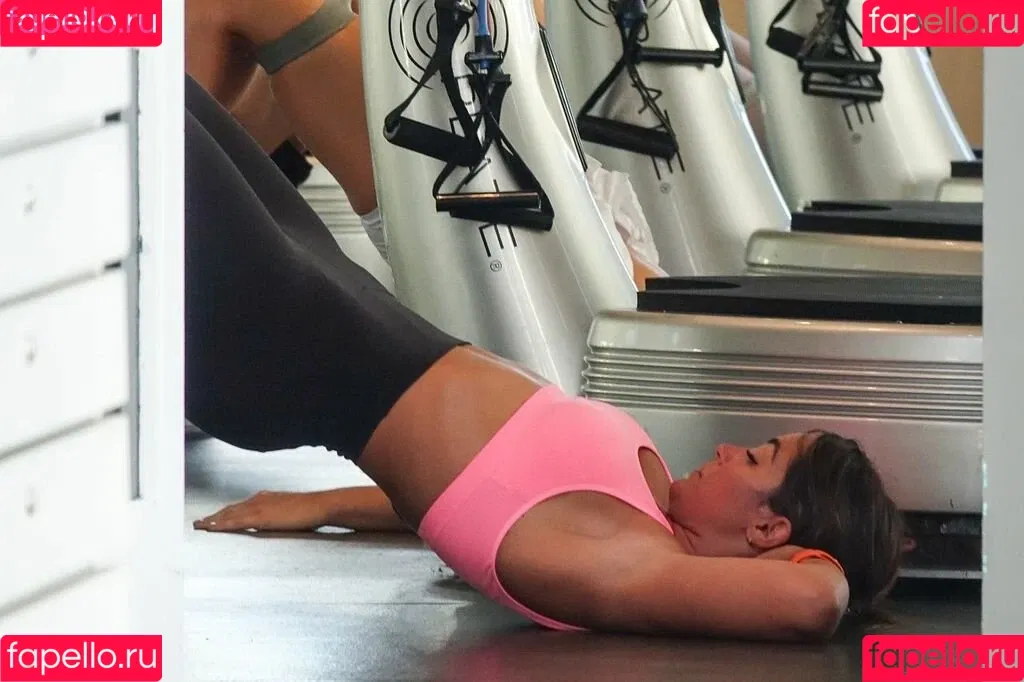 Frankie Bridge Onlyfans Photo Gallery 