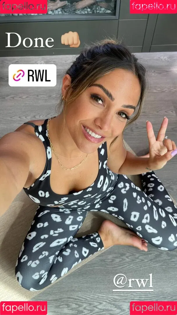 Frankie Bridge Onlyfans Photo Gallery 