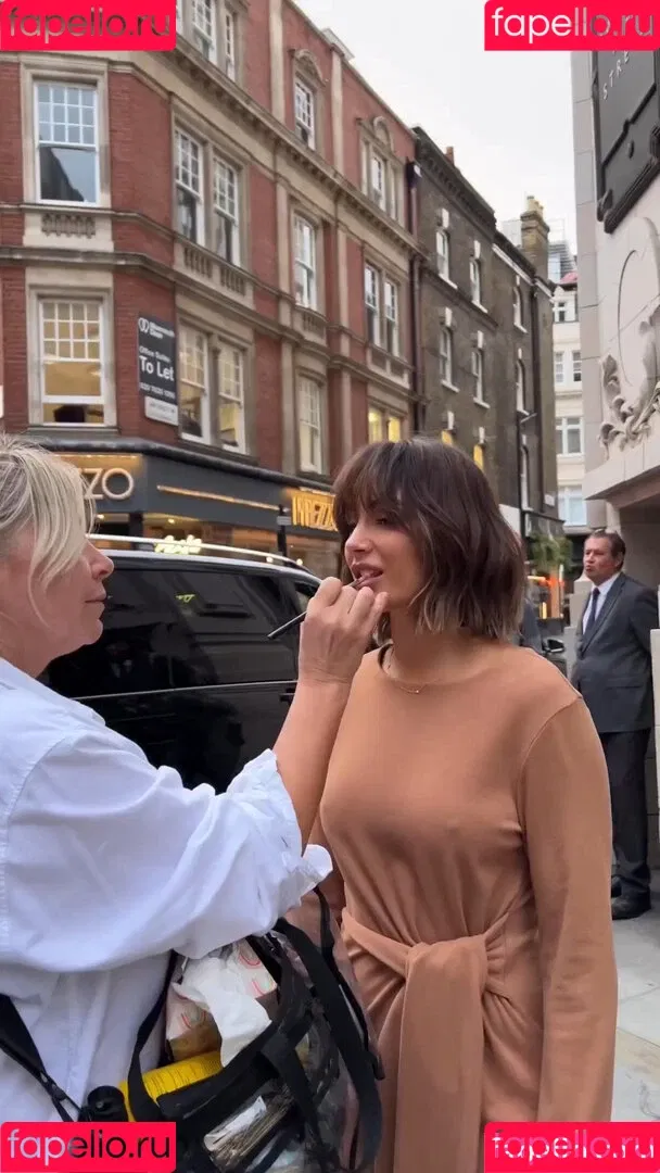 Frankie Bridge Onlyfans Photo Gallery 
