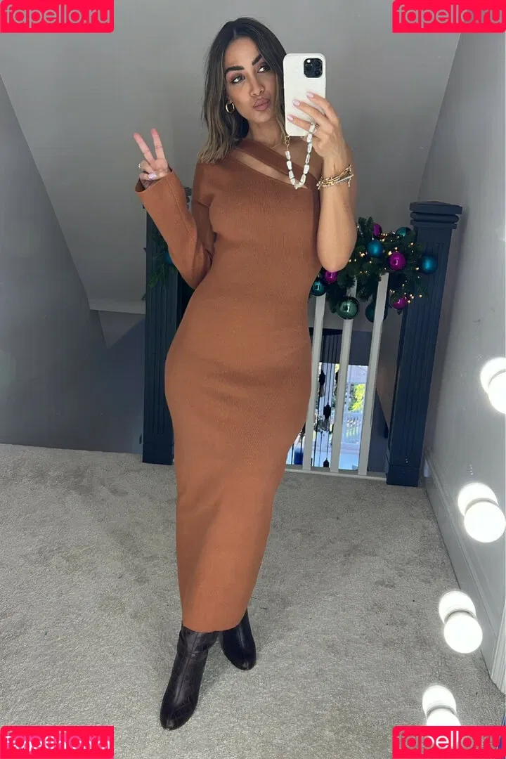 Frankie Bridge Onlyfans Photo Gallery 