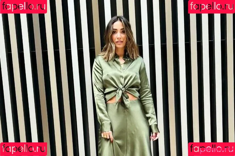 Frankie Bridge Onlyfans Photo Gallery 