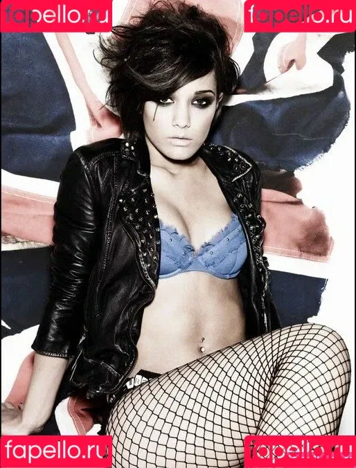 Frankie Bridge Onlyfans Photo Gallery 