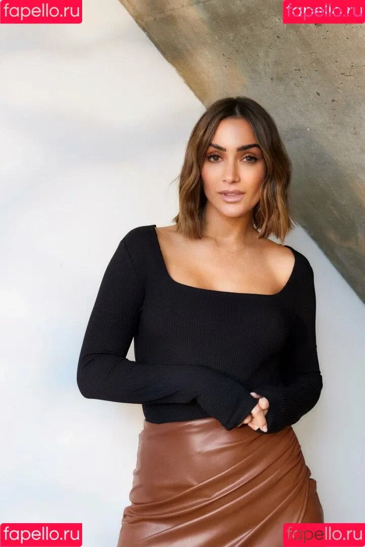 Frankie Bridge Onlyfans Photo Gallery 