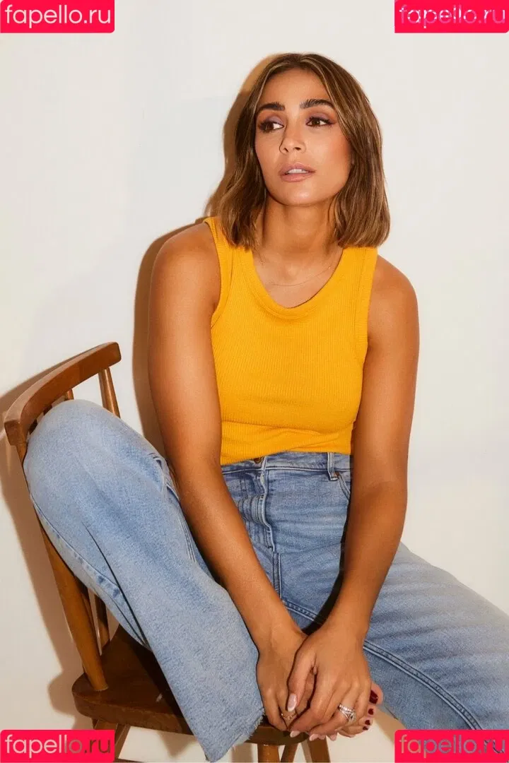 Frankie Bridge Onlyfans Photo Gallery 