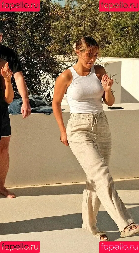 Frankie Bridge Onlyfans Photo Gallery 