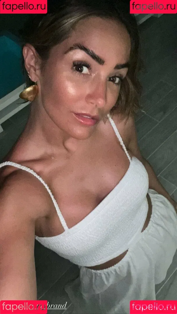Frankie Bridge Onlyfans Photo Gallery 