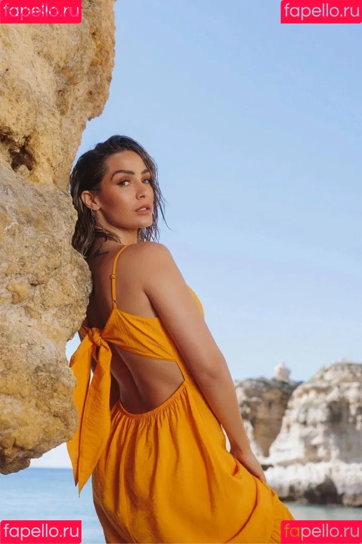 Frankie Bridge Onlyfans Photo Gallery 