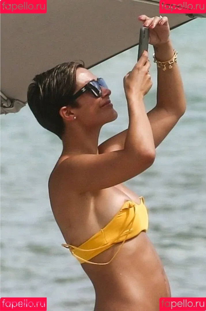 Frankie Bridge Onlyfans Photo Gallery 