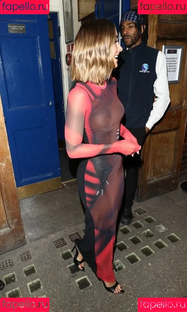 Frankie Bridge Onlyfans Photo Gallery 