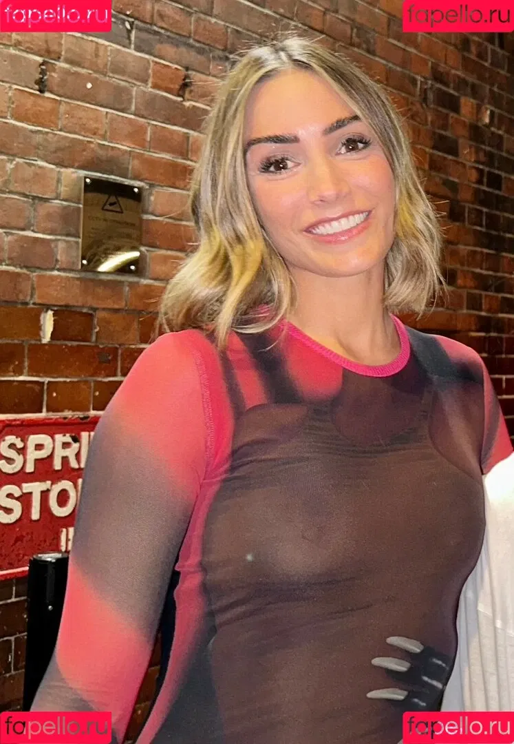 Frankie Bridge Onlyfans Photo Gallery 