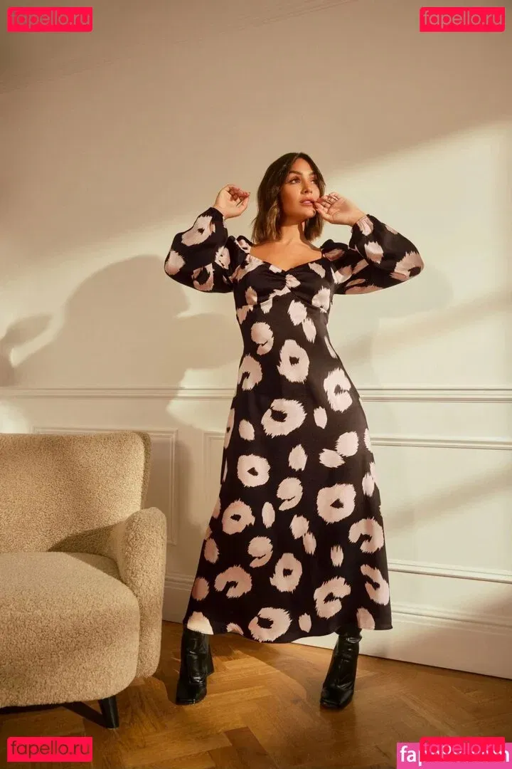 Frankie Bridge Onlyfans Photo Gallery 