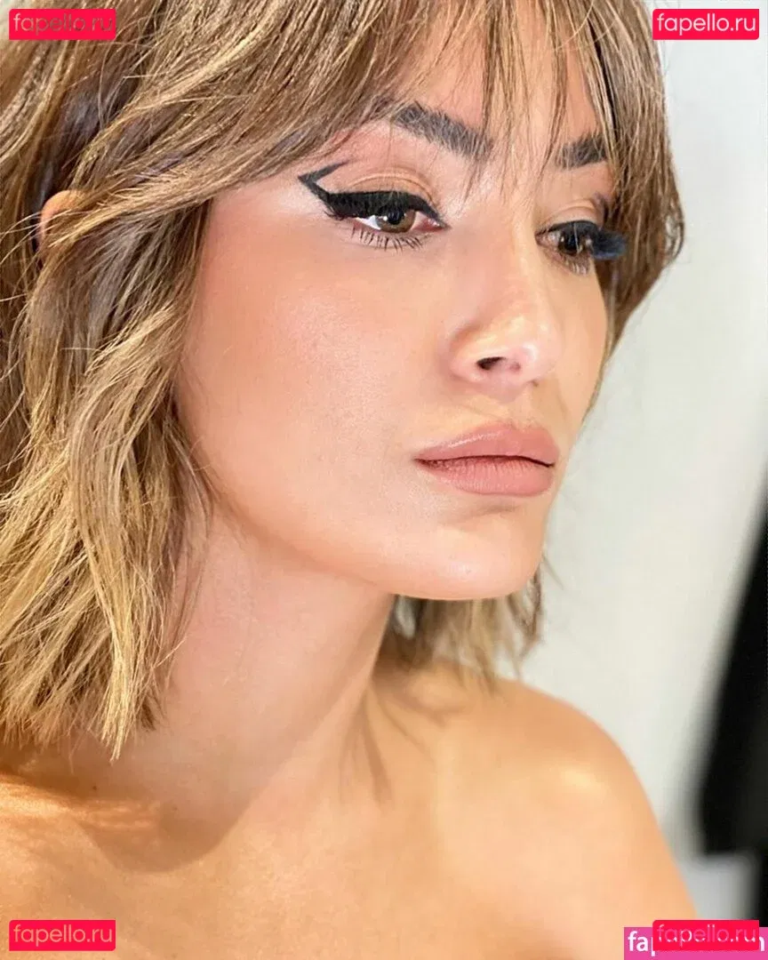 Frankie Bridge Onlyfans Photo Gallery 