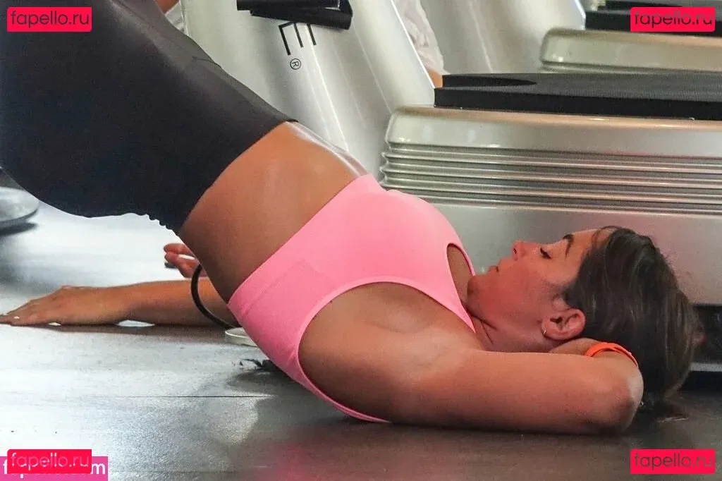 Frankie Bridge Onlyfans Photo Gallery 