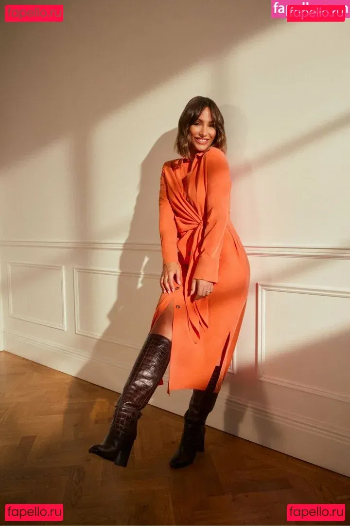 Frankie Bridge Onlyfans Photo Gallery 