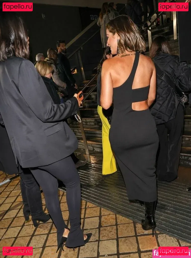 Frankie Bridge Onlyfans Photo Gallery 