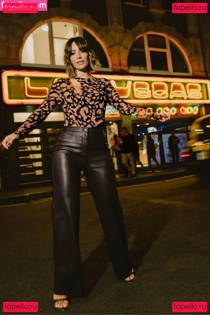 Frankie Bridge Onlyfans Photo Gallery 