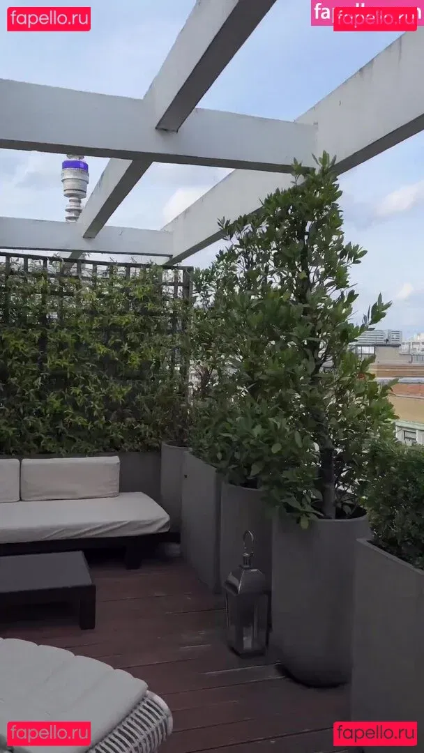 Frankie Bridge Onlyfans Photo Gallery 