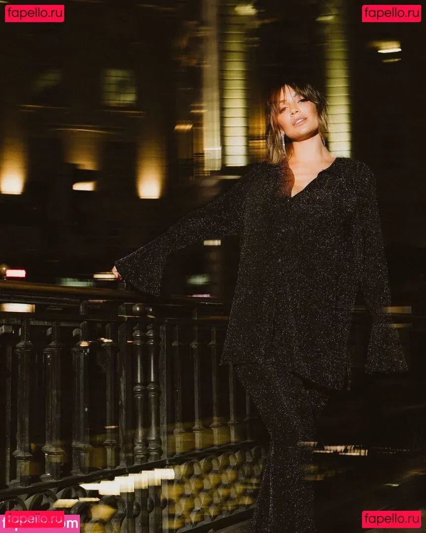 Frankie Bridge Onlyfans Photo Gallery 