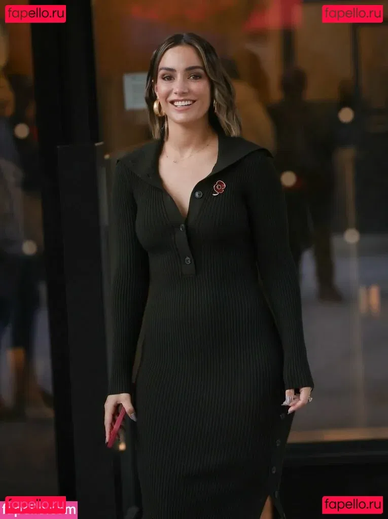 Frankie Bridge Onlyfans Photo Gallery 