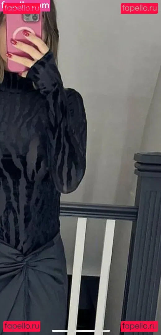 Frankie Bridge Onlyfans Photo Gallery 