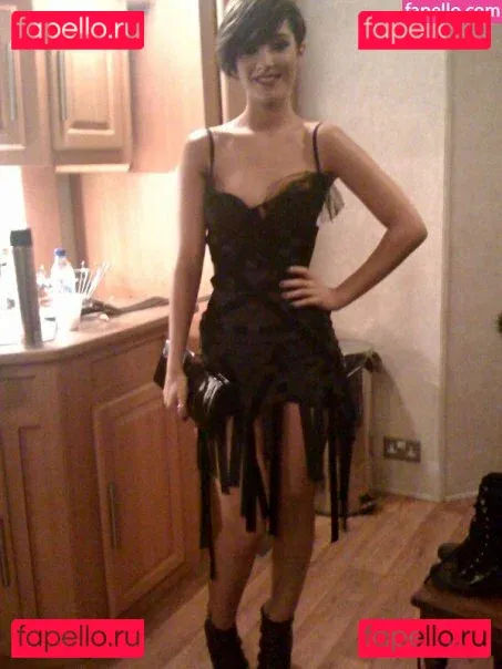 Frankie Bridge Onlyfans Photo Gallery 