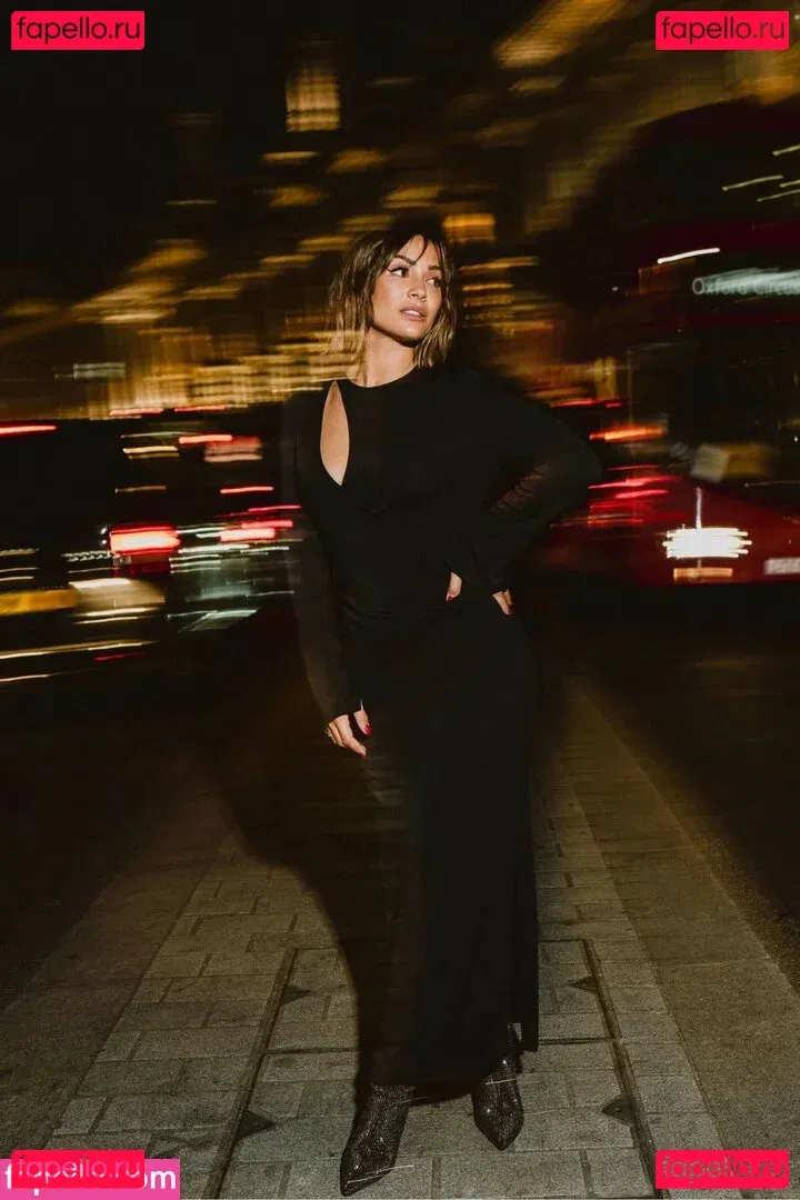 Frankie Bridge Onlyfans Photo Gallery 