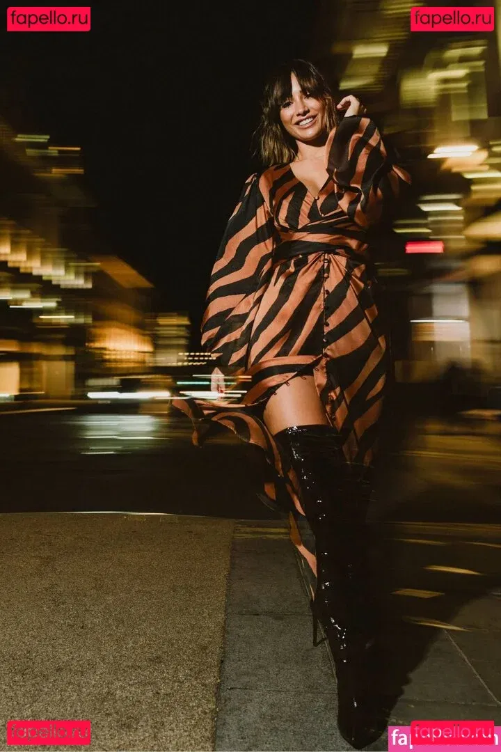 Frankie Bridge Onlyfans Photo Gallery 