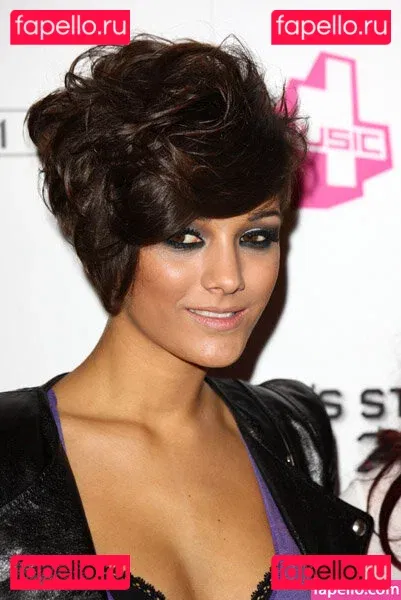 Frankie Bridge Onlyfans Photo Gallery 