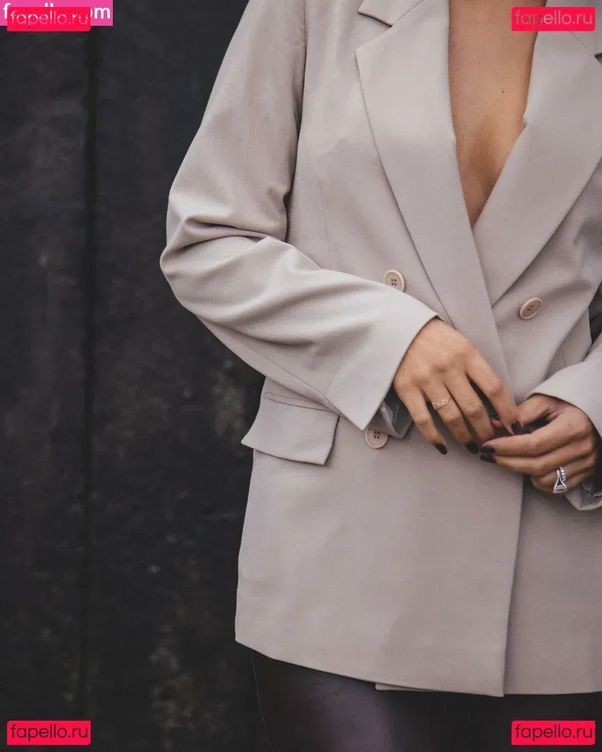 Frankie Bridge Onlyfans Photo Gallery 