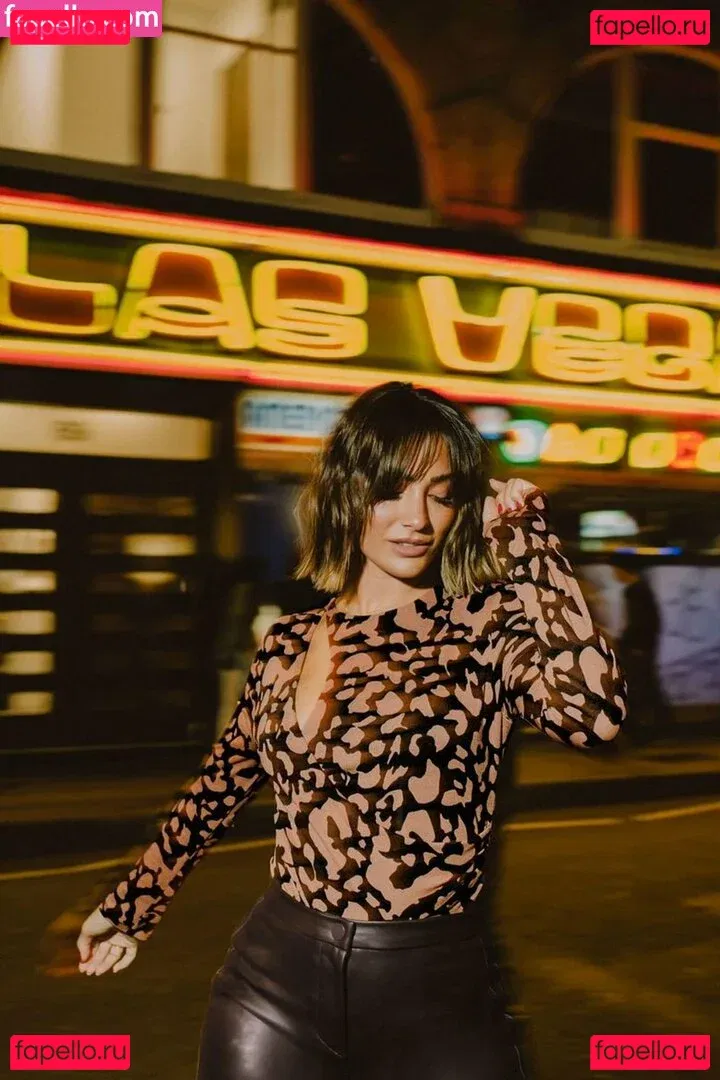 Frankie Bridge Onlyfans Photo Gallery 