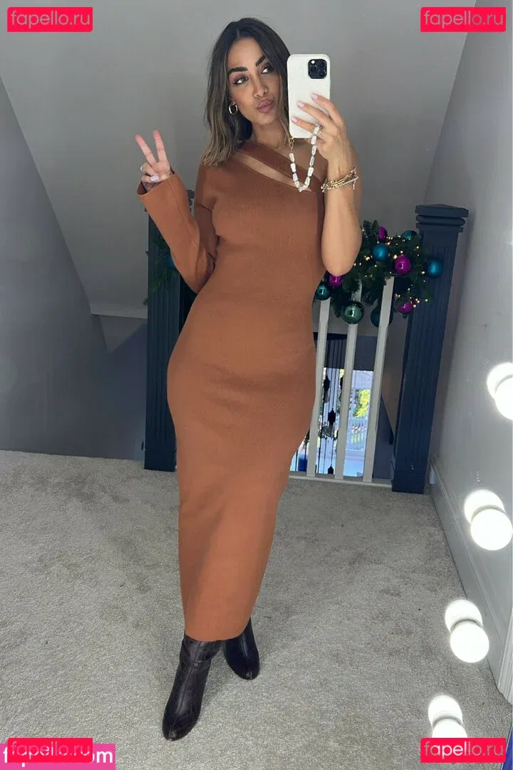 Frankie Bridge Onlyfans Photo Gallery 