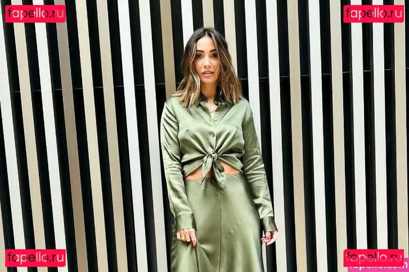 Frankie Bridge Onlyfans Photo Gallery 