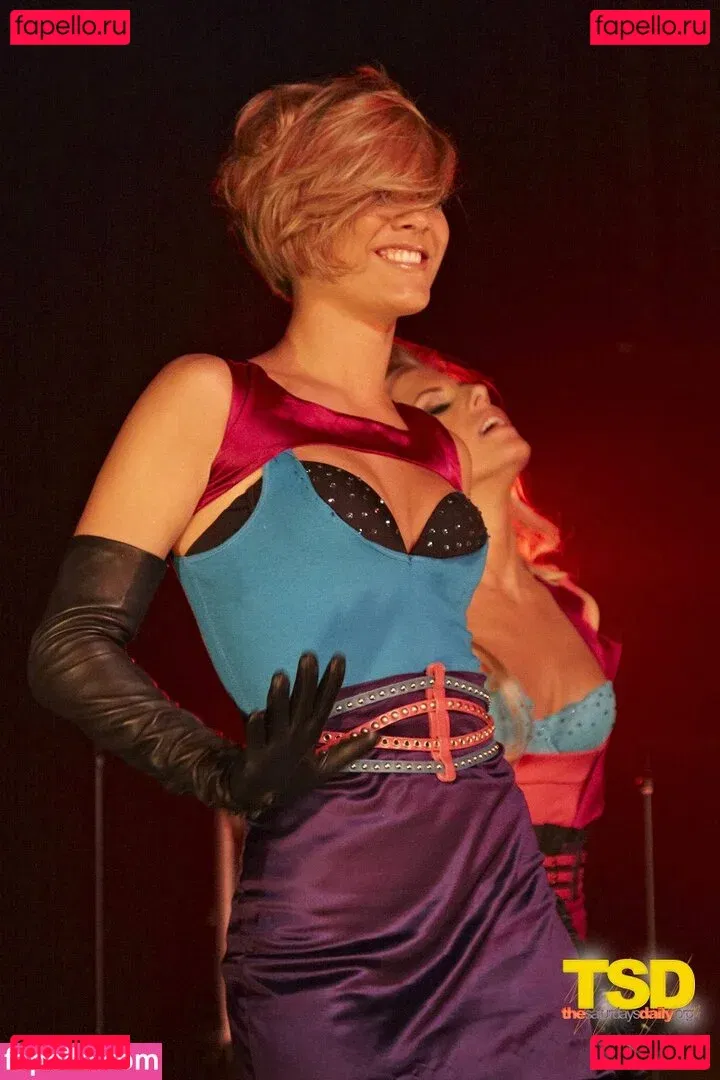 Frankie Bridge Onlyfans Photo Gallery 