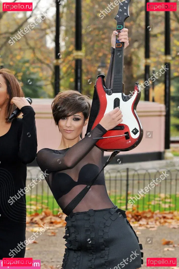 Frankie Bridge Onlyfans Photo Gallery 