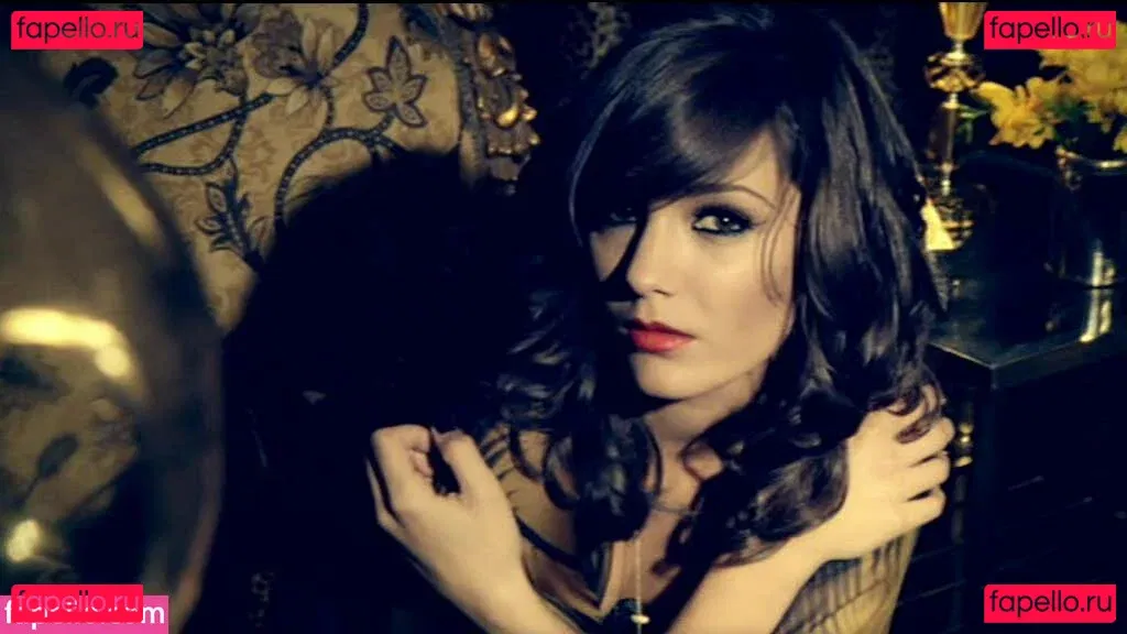 Frankie Bridge Onlyfans Photo Gallery 